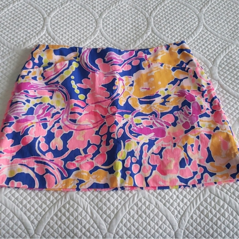 Lilly Pulitzer Skort Marigold
Size 6